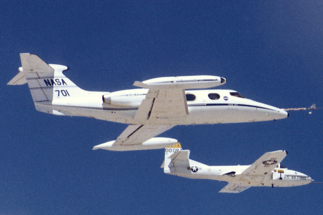 Learjet 23; representative family photograph, exact configuration may differ.