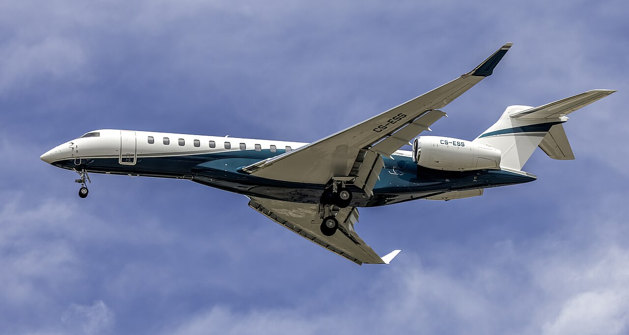 Global 7500.
